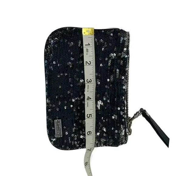 Express sequined black silver wristlet - Picture 4 of 5